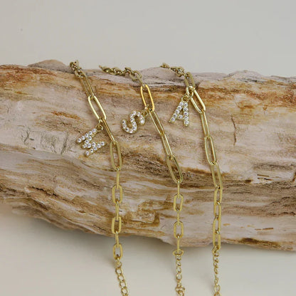 Bracciale con lettera minimalista | Oro