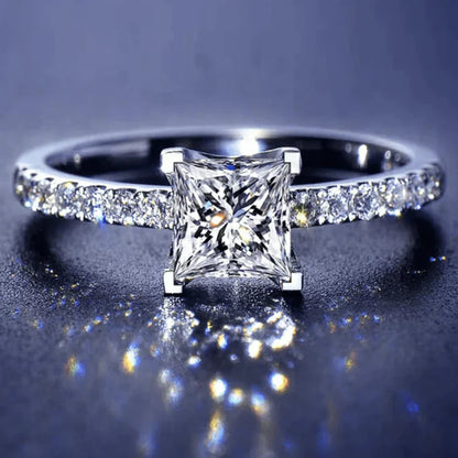 Anello Leontina Gualtieri | Oro bianco