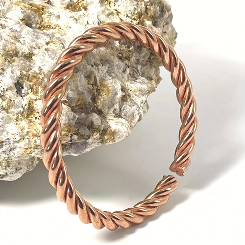 Bracciale intrecciato in rame Cordelia