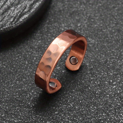 Anello a fascia in rame testurizzato