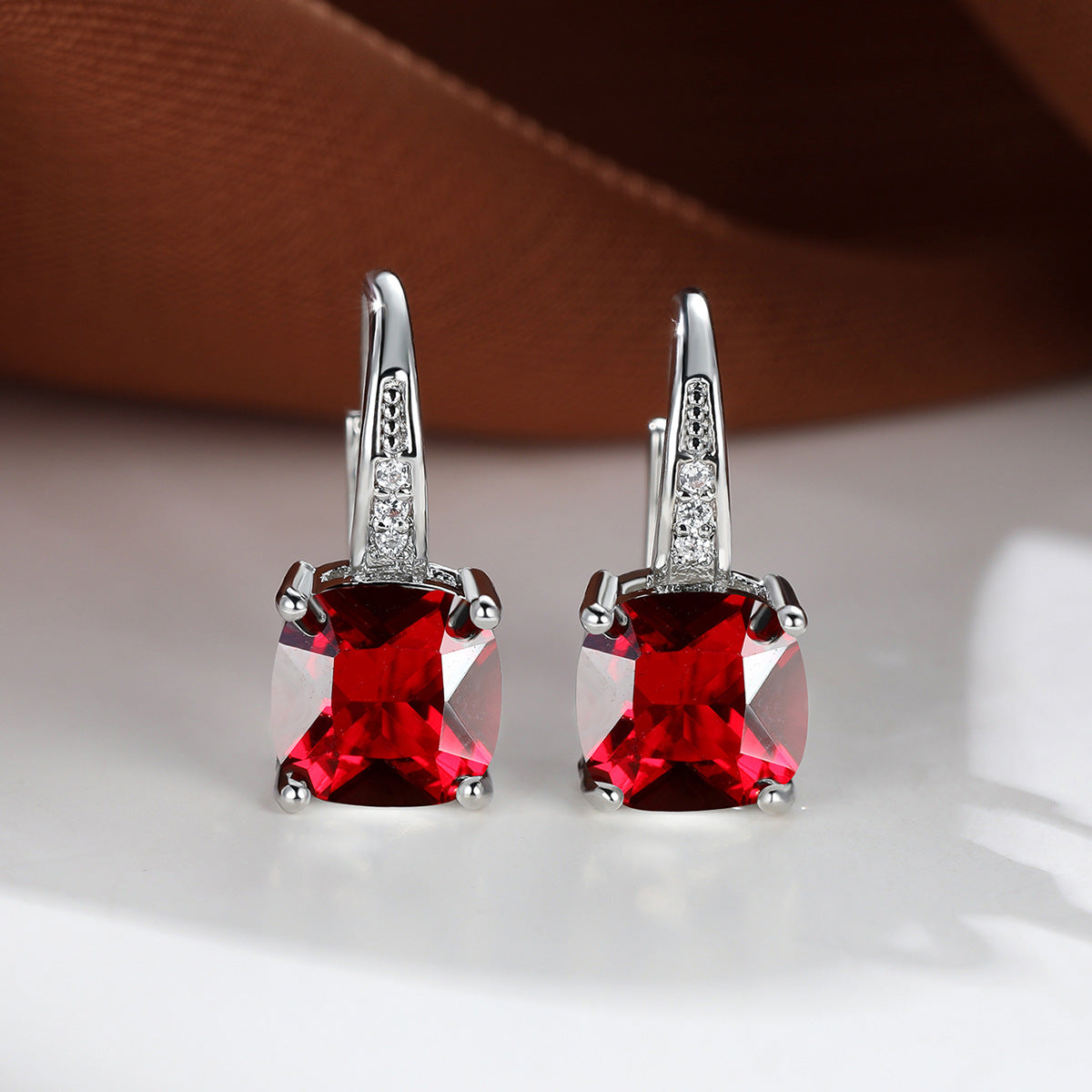 Orecchini a cerchio Mystic Stone | Oro