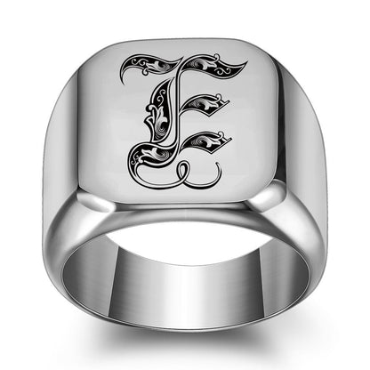 Anello con Iniziale Classic Noble | Oro Bianco