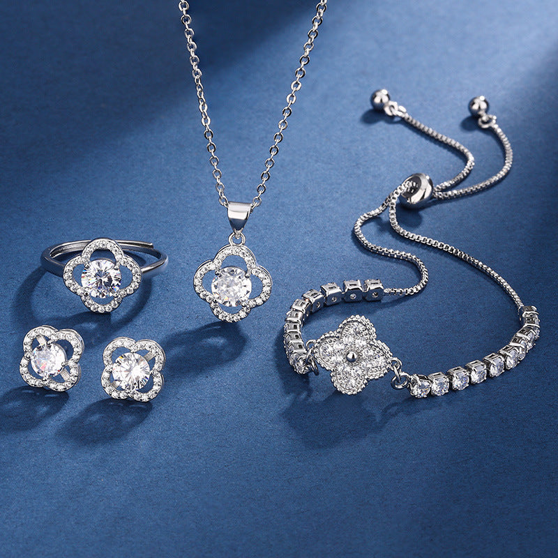 Set charm Aria Clover | Oro bianco