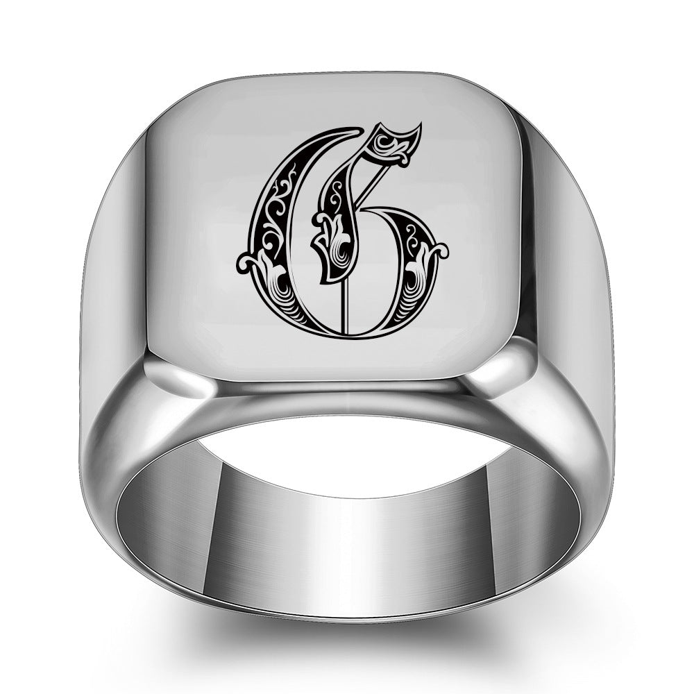 Anello con Iniziale Classic Noble | Oro Bianco