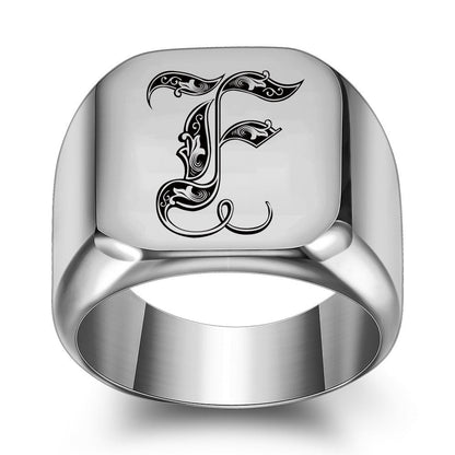 Anello con Iniziale Classic Noble | Oro Bianco