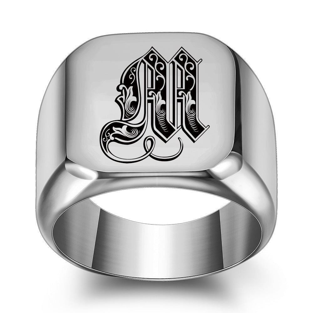 Anello con Iniziale Classic Noble | Oro Bianco