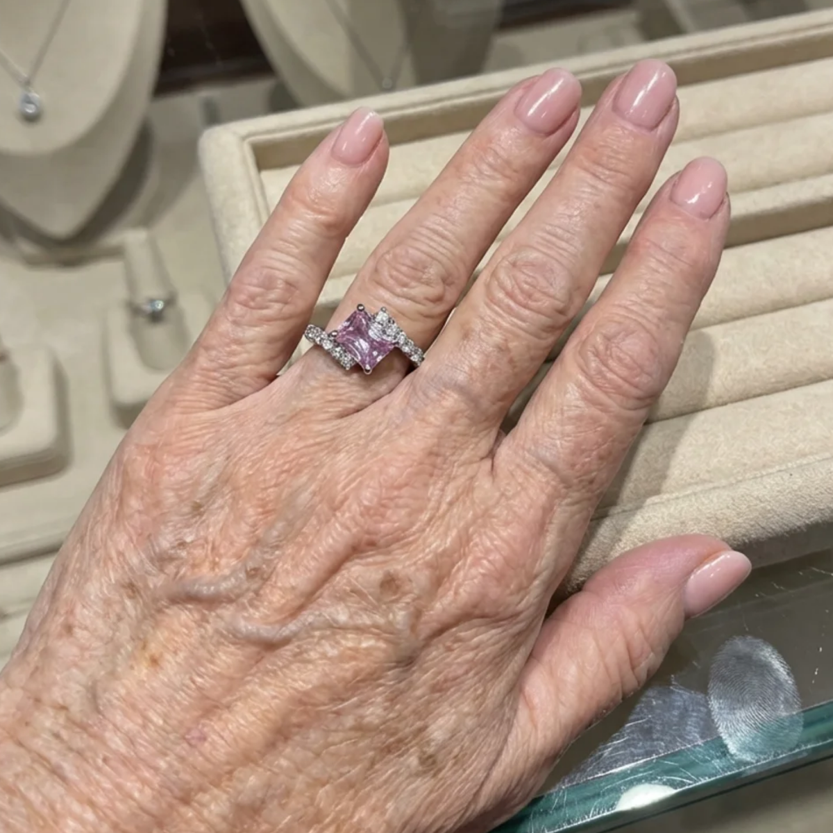 Anello Vertex con zaffiro rosa | Oro bianco