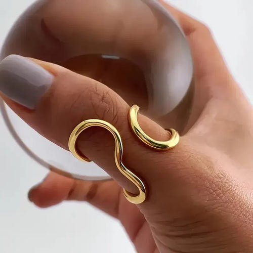 Anello ondulato irregolare | Oro